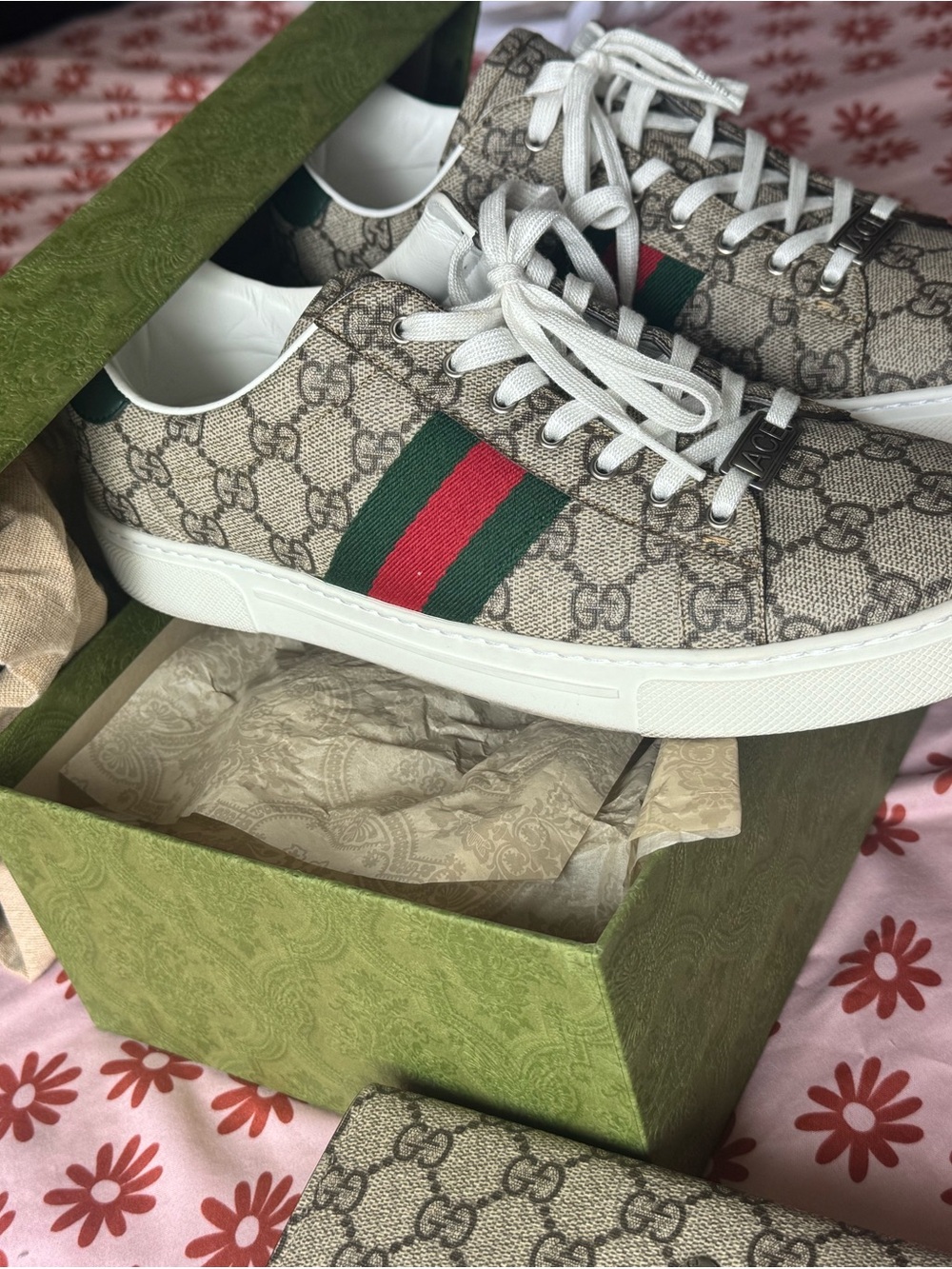 Gucci Beige GG Supreme Canvas Sneakers with Green & Red Web